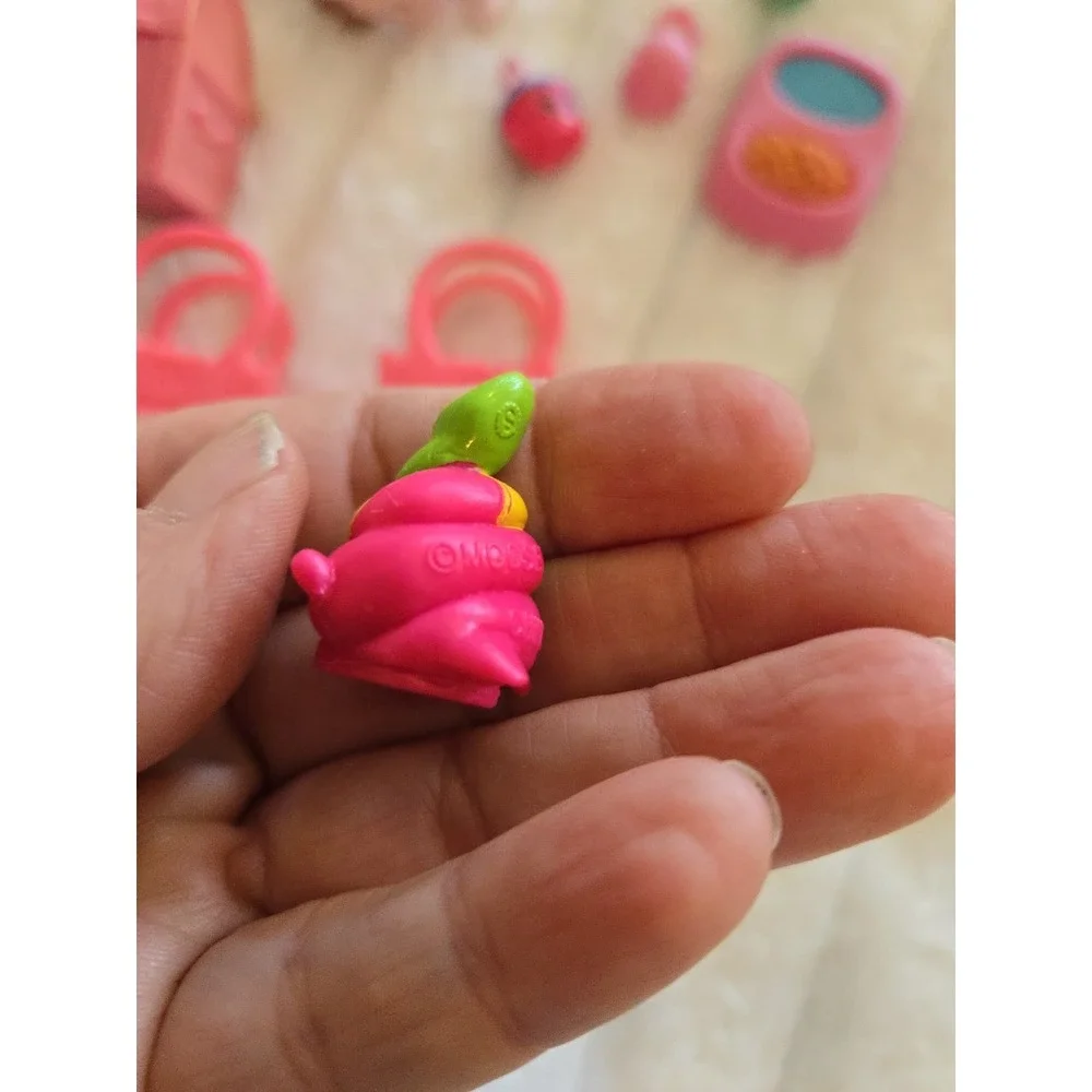 10 Pcs Littlest Pet Shop #1489 Pink Crouching Cat LPS Mouse Cupcake Chest Fish